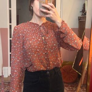 Rose & Olive | Orange Floral Buttoned Blouse with Ruffled Collar